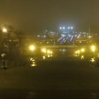Widok ze Schodów Potiomkinowskich na port nocą (nie widać Hotelu Odessa)